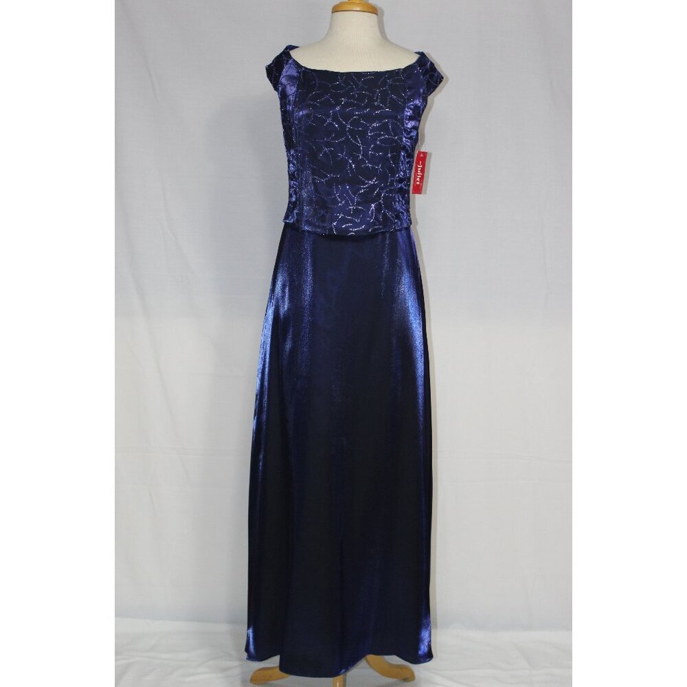 Stunning Navy Blue Prom Dress
